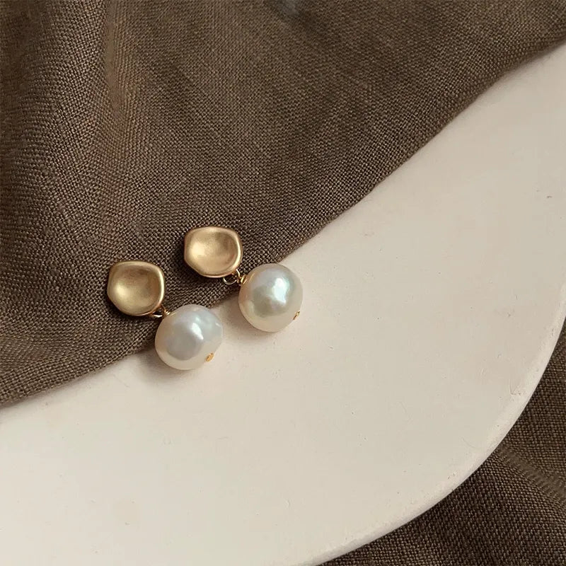 Celeste Pearl Earrings