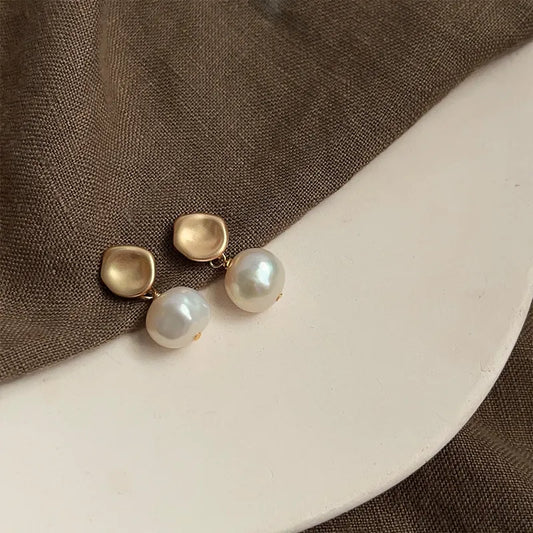 Celeste Pearl Earrings
