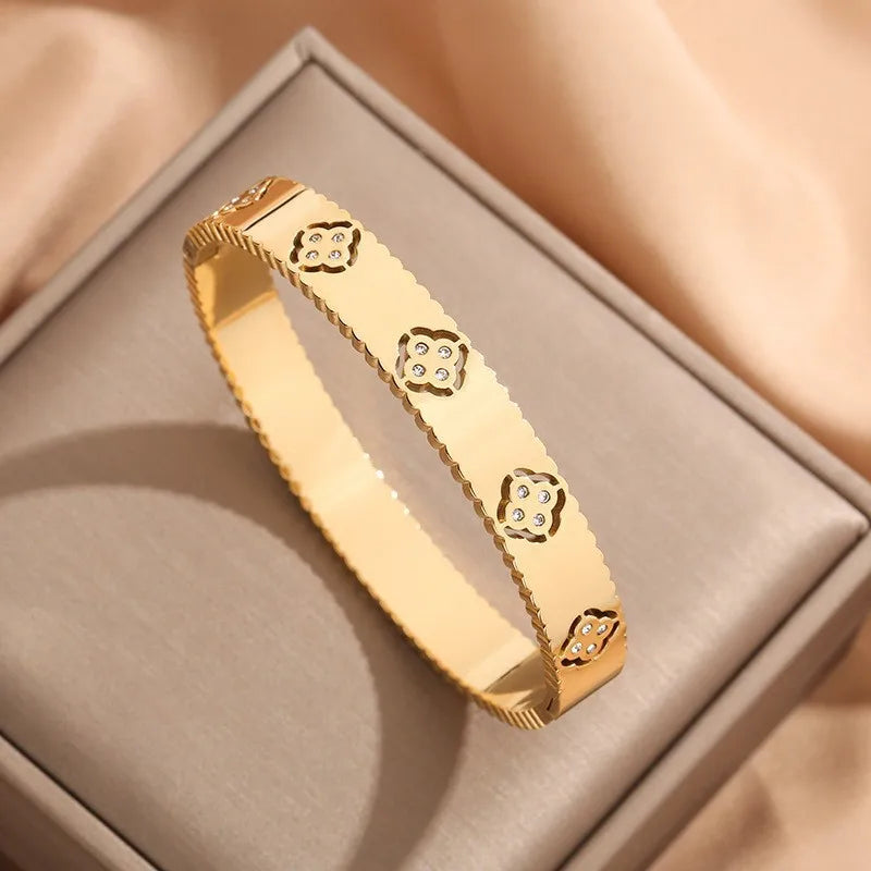 Four Leaf Bangle
