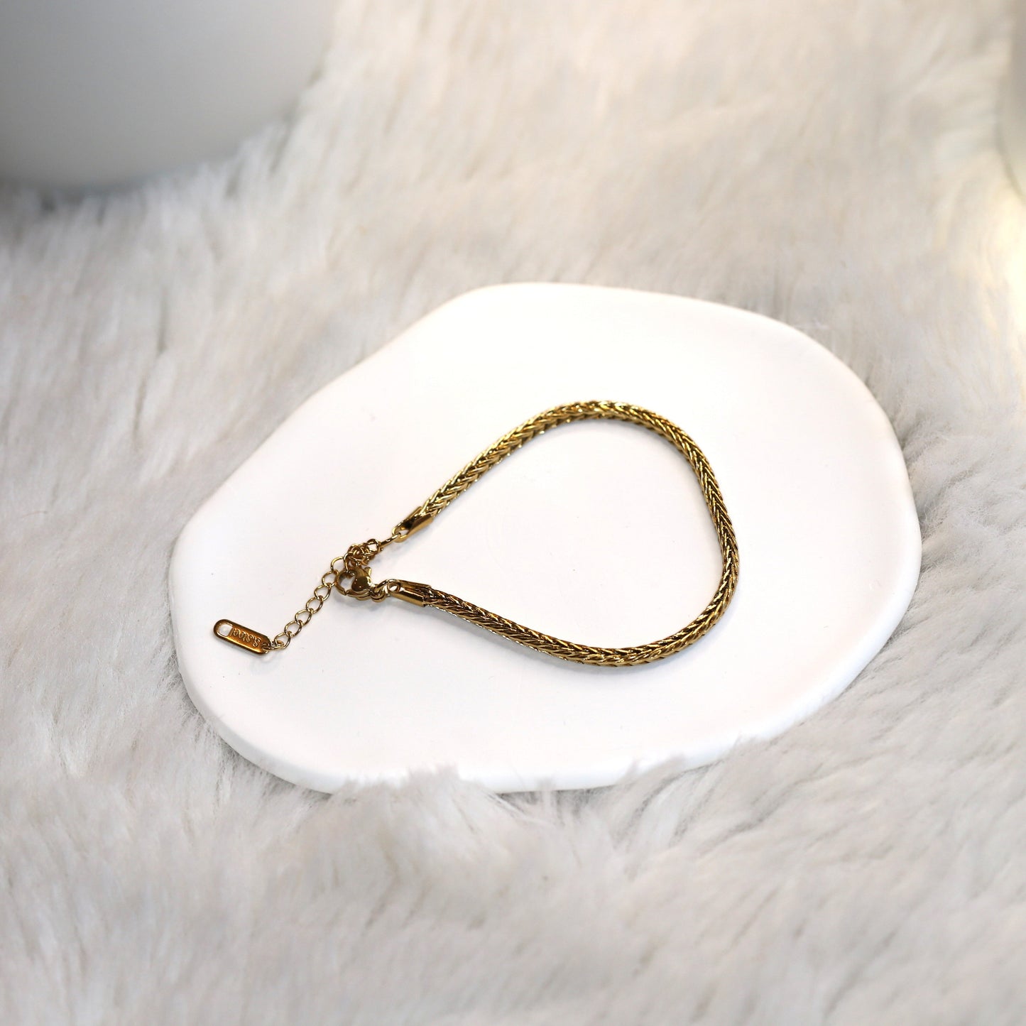 Milan Twist Bracelet