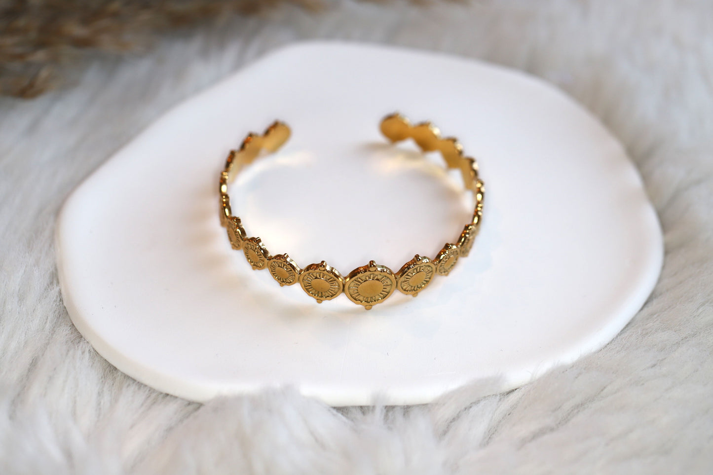 Sol Halo Bangle