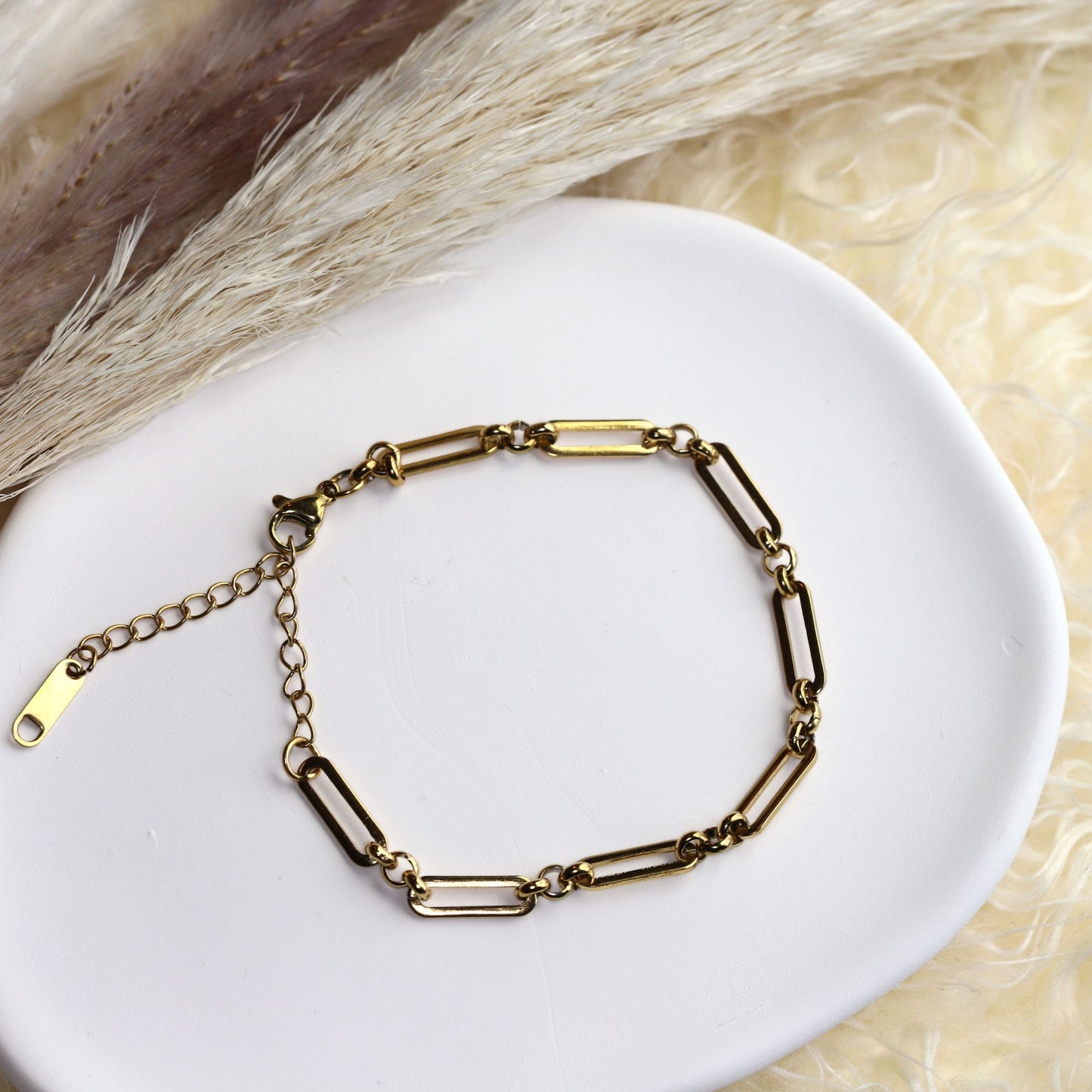 The Elira PaperClip Bracelet