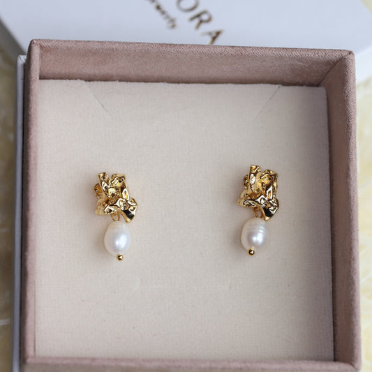 Baroque Pearl Drop Earrings