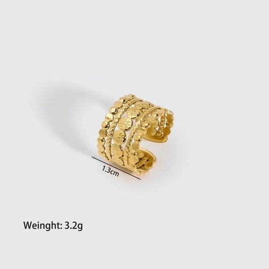 Cleo Ring