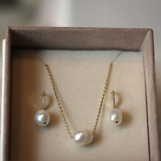 Grace Pearl Set