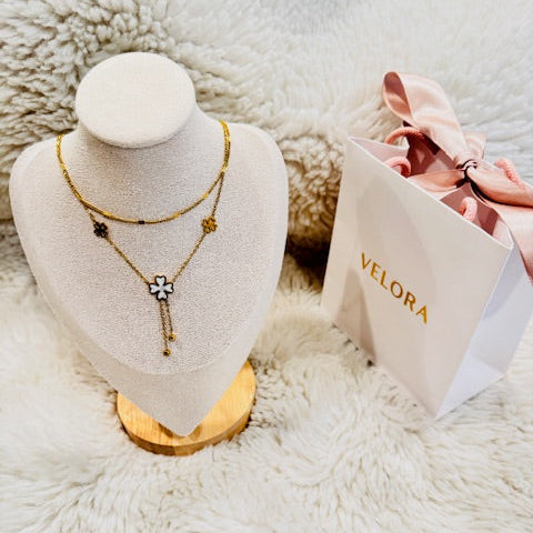 Fleur Necklace