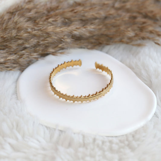 Regalia Crown Bangle